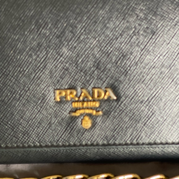 ‼️SOLD‼️ Prada Saffiano Metal Nero Crossbody Bag - Picture 5 of 8